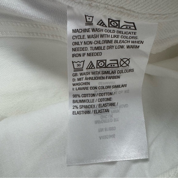 Candace Cameron Bure Pacific Denim Distressed Flare Jeans White Size 32W NWT - Picture 4 of 4